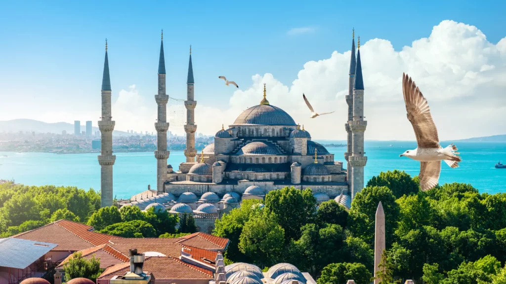 A Harmonious Blend of Islamic and Byzantine Architecture A Harmonious Blend of Islamic and Byzantine Architecture