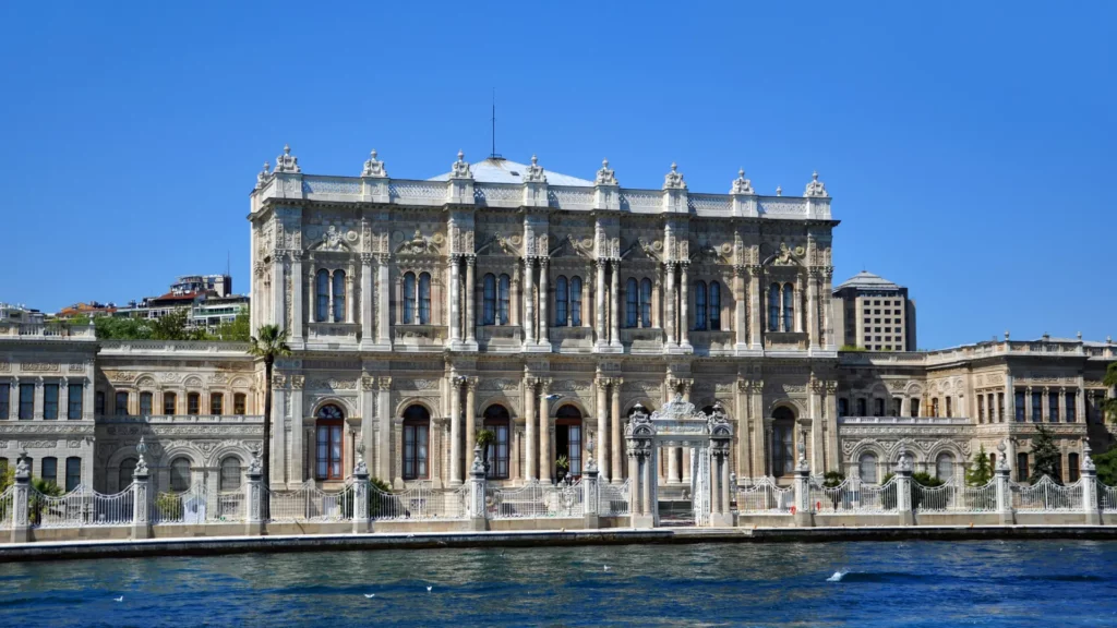 Dolmabahçe Palace, Istanbul Dolmabahçe Palace, Istanbul