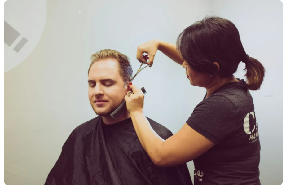shor hair Best Haircut After Hair Transplant